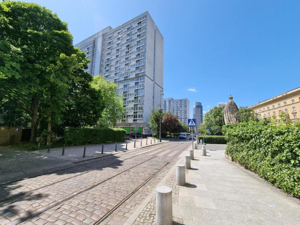 Centrum Warszawa - Center Of วอร์ซอ ภายนอก รูปภาพ